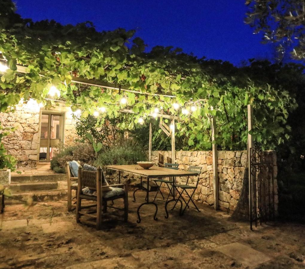 Trulli Il Geco Sognante Vila Ceglie Messapica Exterior foto